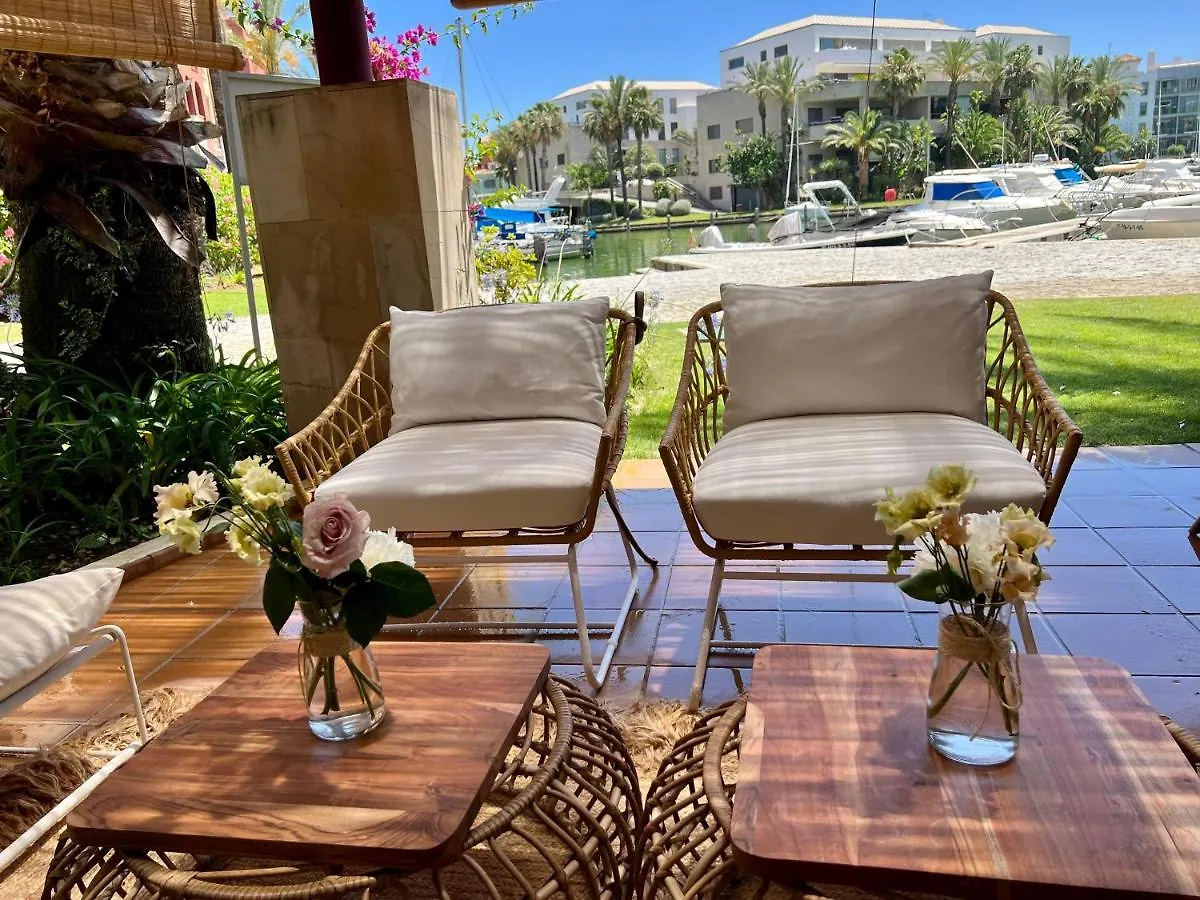 Luxury Apartment Marina De Sotogrande Playa Y Jardin San Roque  0*, San Roque (Andalucia)