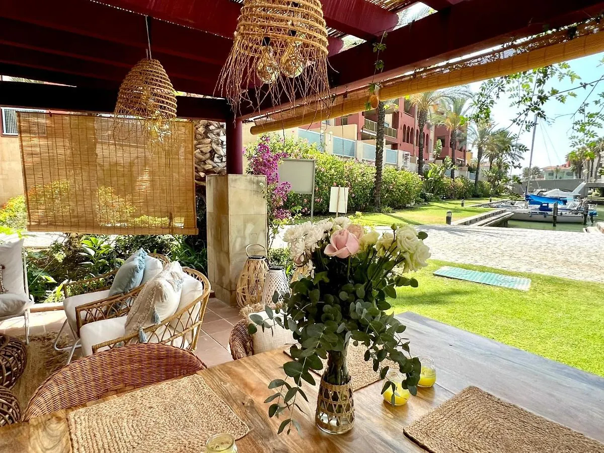 Luxury Apartment Marina De Sotogrande Playa Y Jardin San Roque  Spain