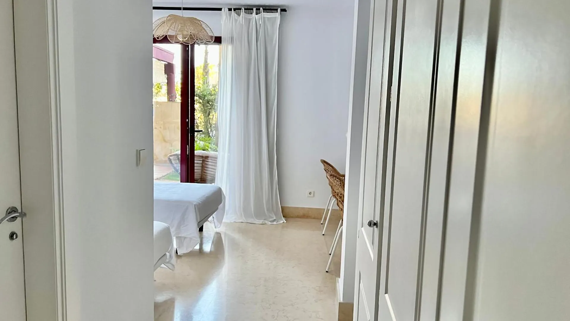 Luxury Apartment Marina De Sotogrande Playa Y Jardin San Roque  San Roque (Andalucia)