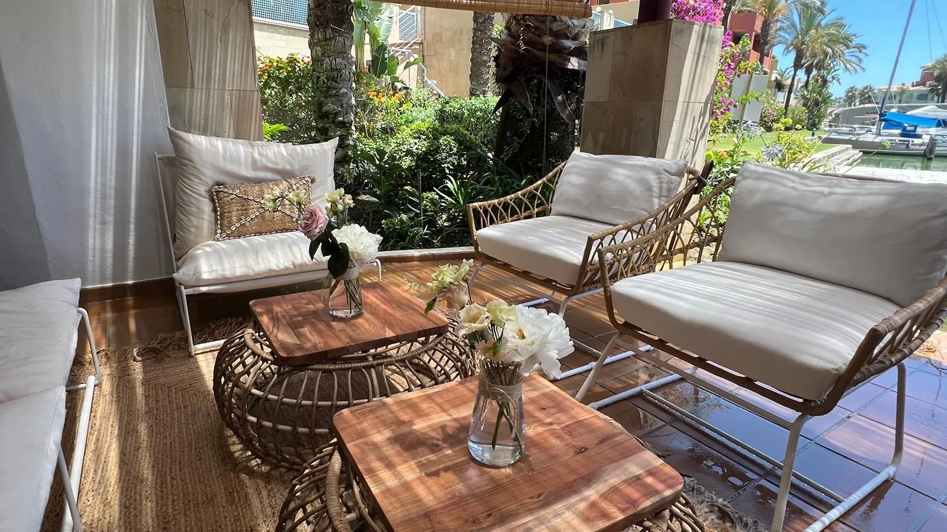 Luxury Apartment Marina De Sotogrande Playa Y Jardin San Roque  0*, San Roque (Andalucia)