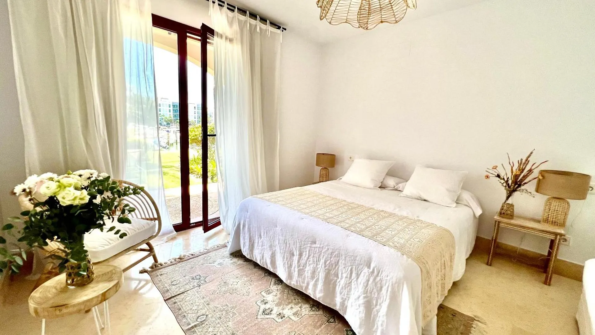 Luxury Apartment Marina De Sotogrande Playa Y Jardin San Roque  Spain